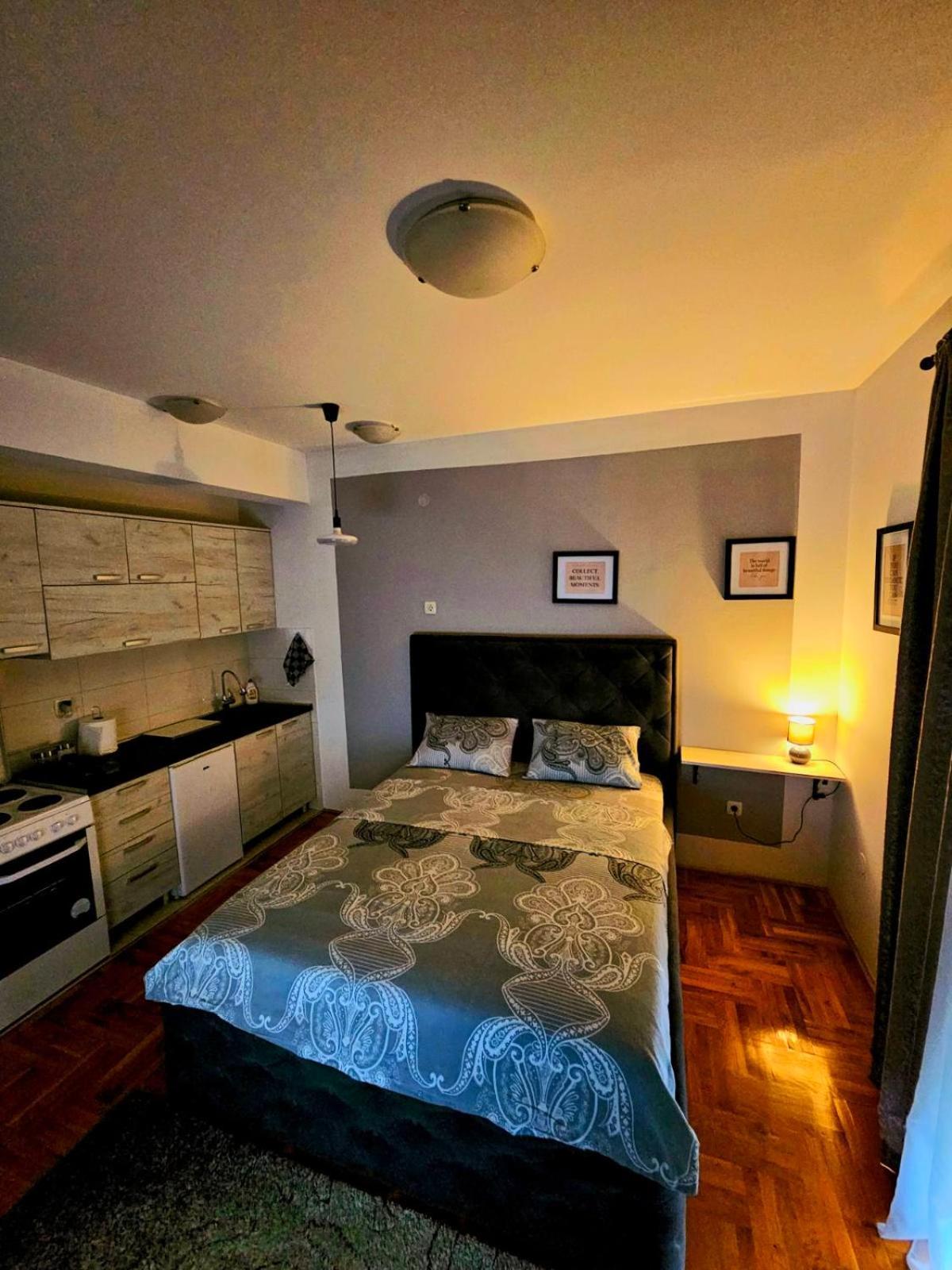 Studio Place 8 Podgorica Exterior foto